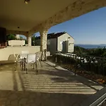 Murter Inn * مورتير