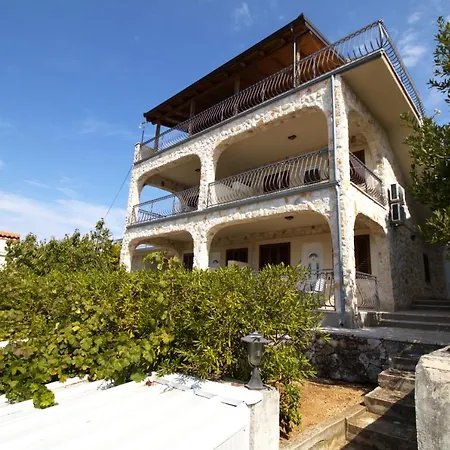 Murter Inn Apartman *