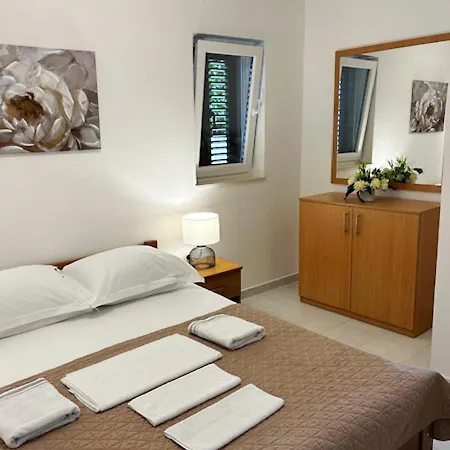 Murter Inn Apartman Murter