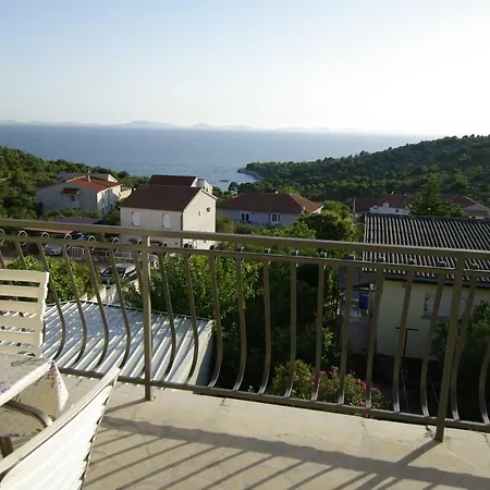 Διαμέρισμα Murter Inn