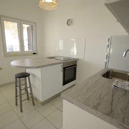 Murter Inn Apartman *