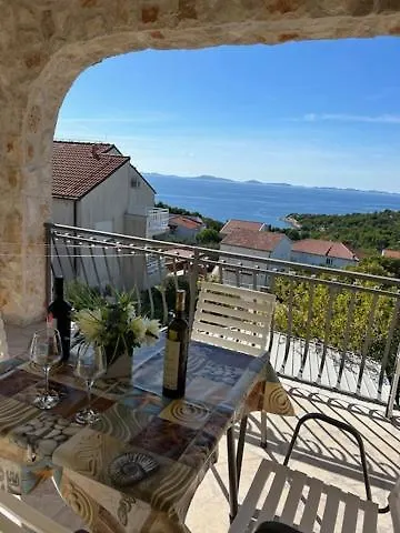 Apartamento Murter Inn