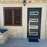 Murter Inn Διαμέρισμα *
