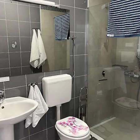 Murter Inn Apartman