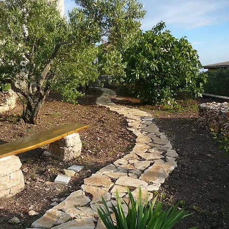 דירה Murter Inn *